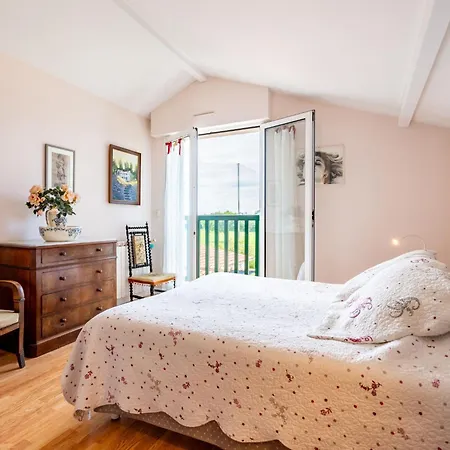 Liserons By Interhome Anglet